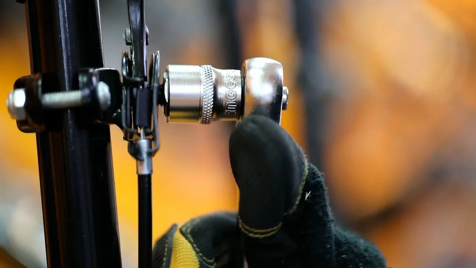Набор головок с трещоткой HKTS14122 INGCO INDUSTRIAL
