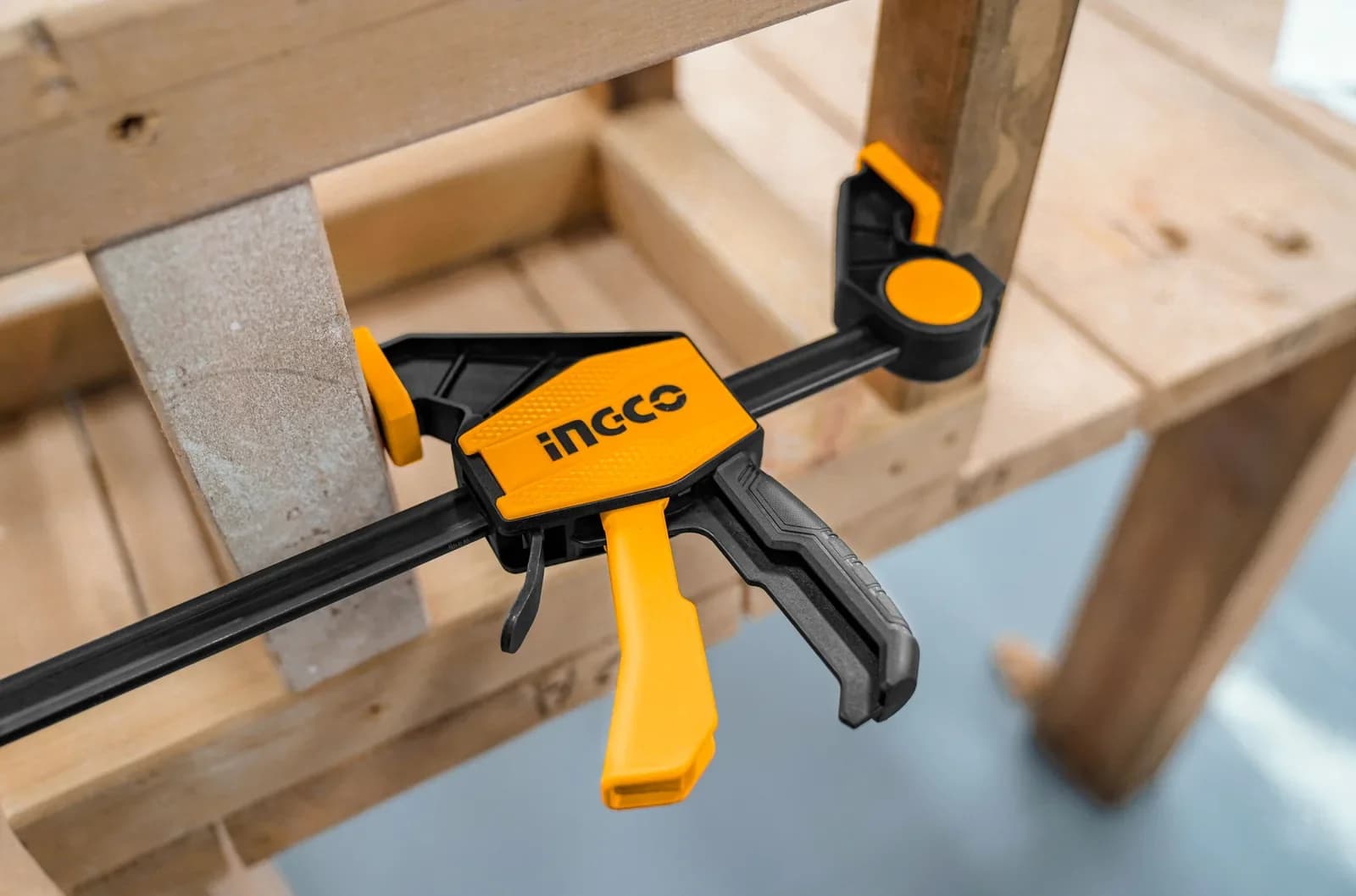 Струбцина быстрозажимная HQBC01603 INGCO INDUSTRIAL