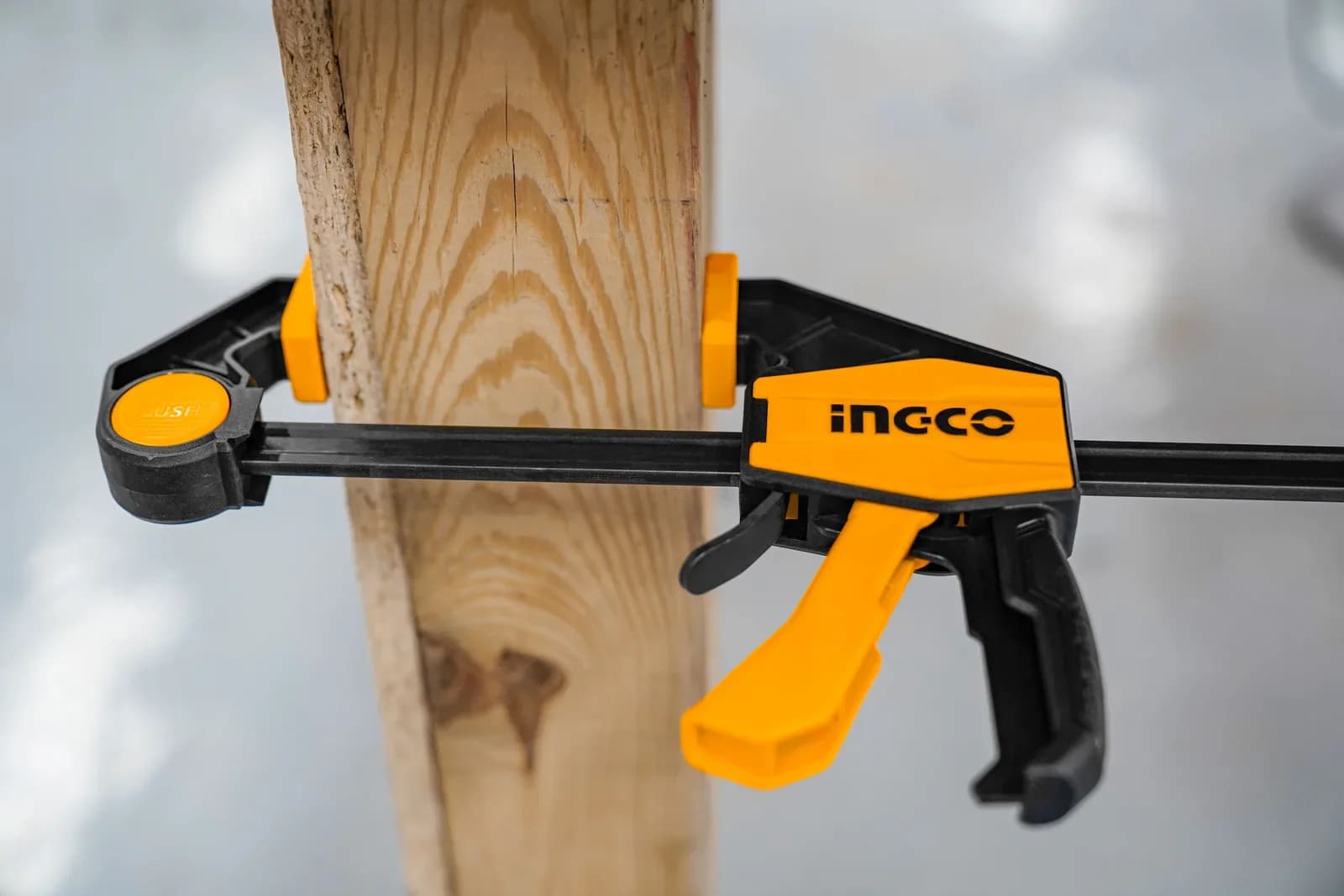 Струбцина быстрозажимная HQBC01603 INGCO INDUSTRIAL