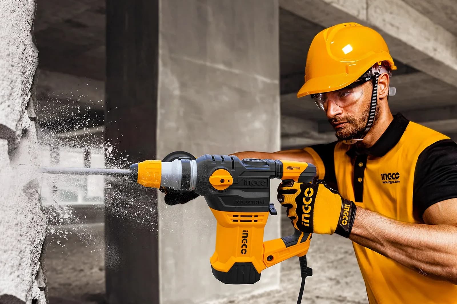 Перфоратор RH150028 1500Вт, SDS+, INGCO